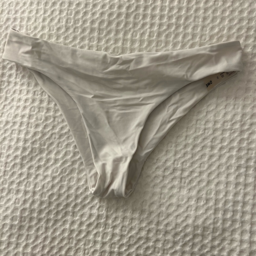 Bikini bottoms